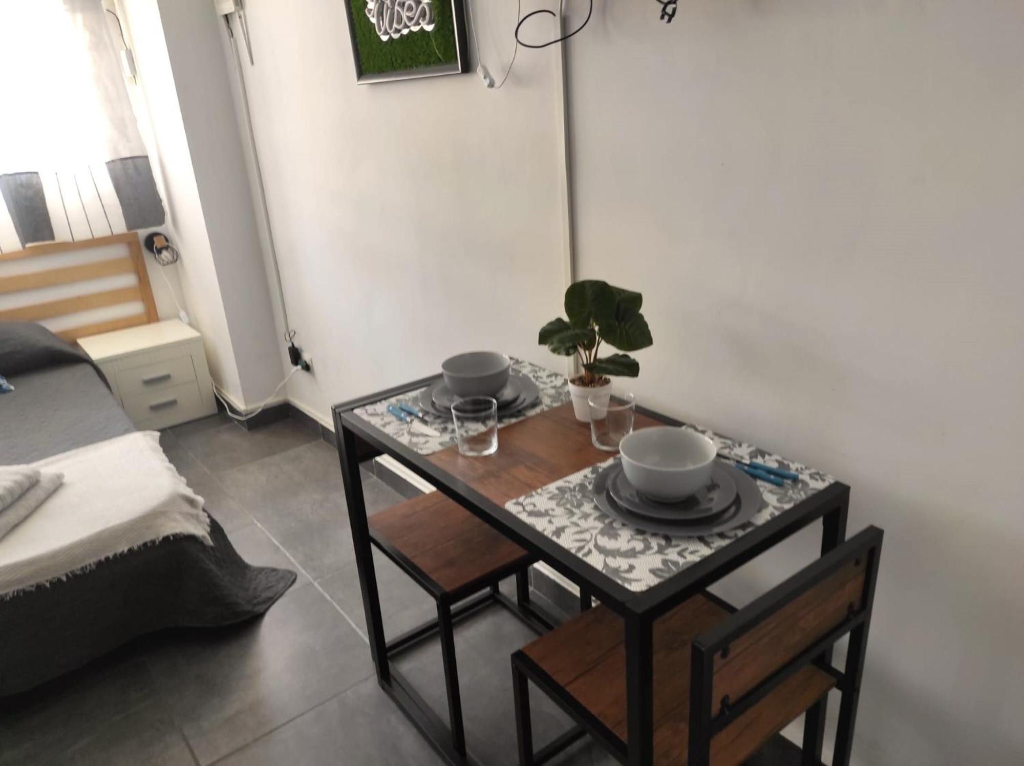 Estudio Reformado Y Centrico Con Piscina Y Wifi Acepta Mascotas Бенідорм Екстер'єр фото